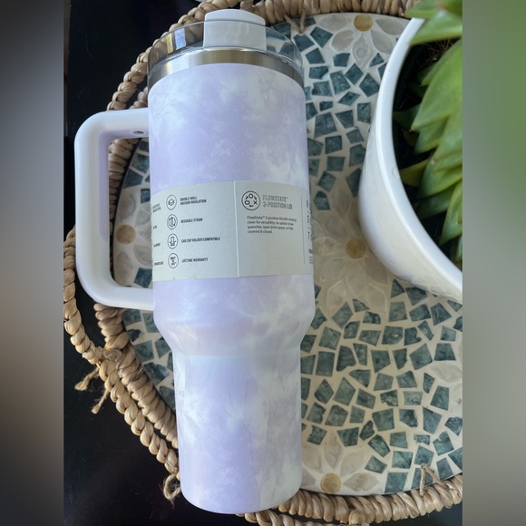 Stanley WISTERIA TIE DYE 40oz Tumbler - Picture 2 of 3